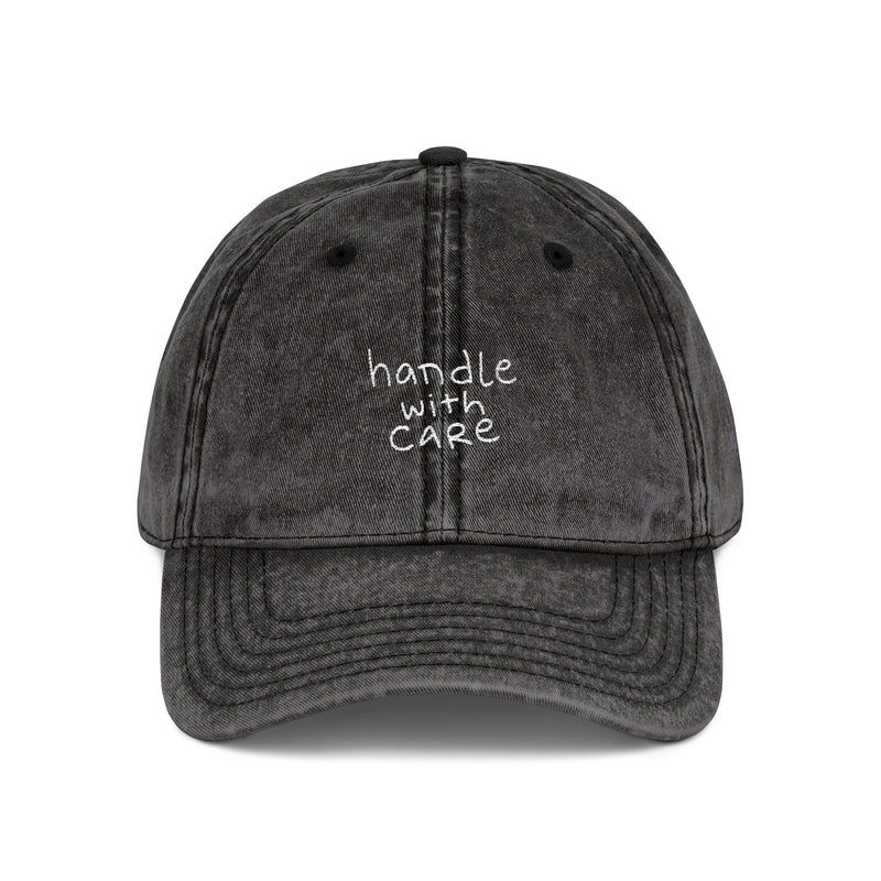 washed cap.